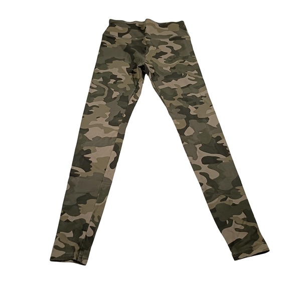 wild fable Pants - Wild Fable Leggings Women XS Green Camo High Rise Cotton Stretch